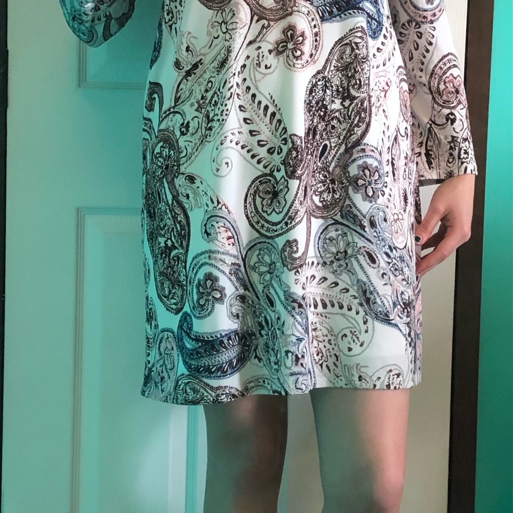 Patterned dress - Picture 3 of 4